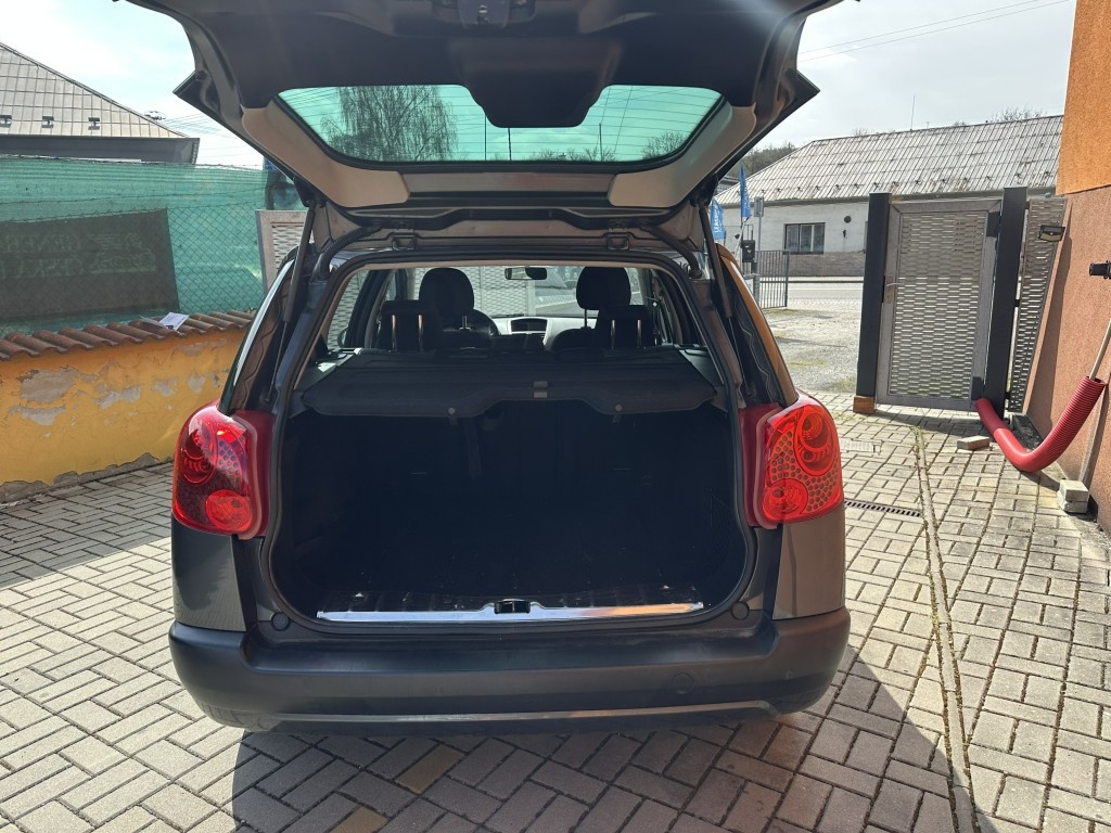 Peugeot 207 SW 1.6i 88kW - 7