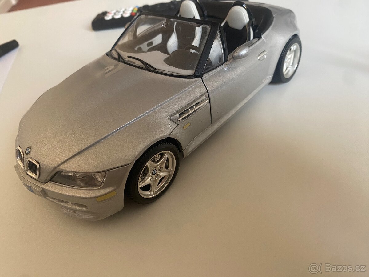 Modely bmw 1:18 + 1:24 - 7
