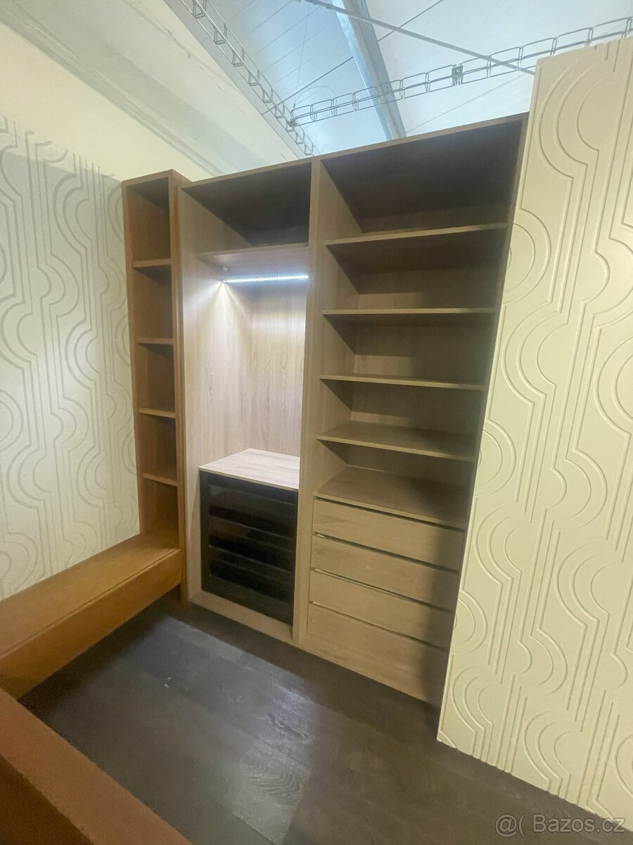 Ložnicová sestava vč. dvoulůžka a skříně - 7