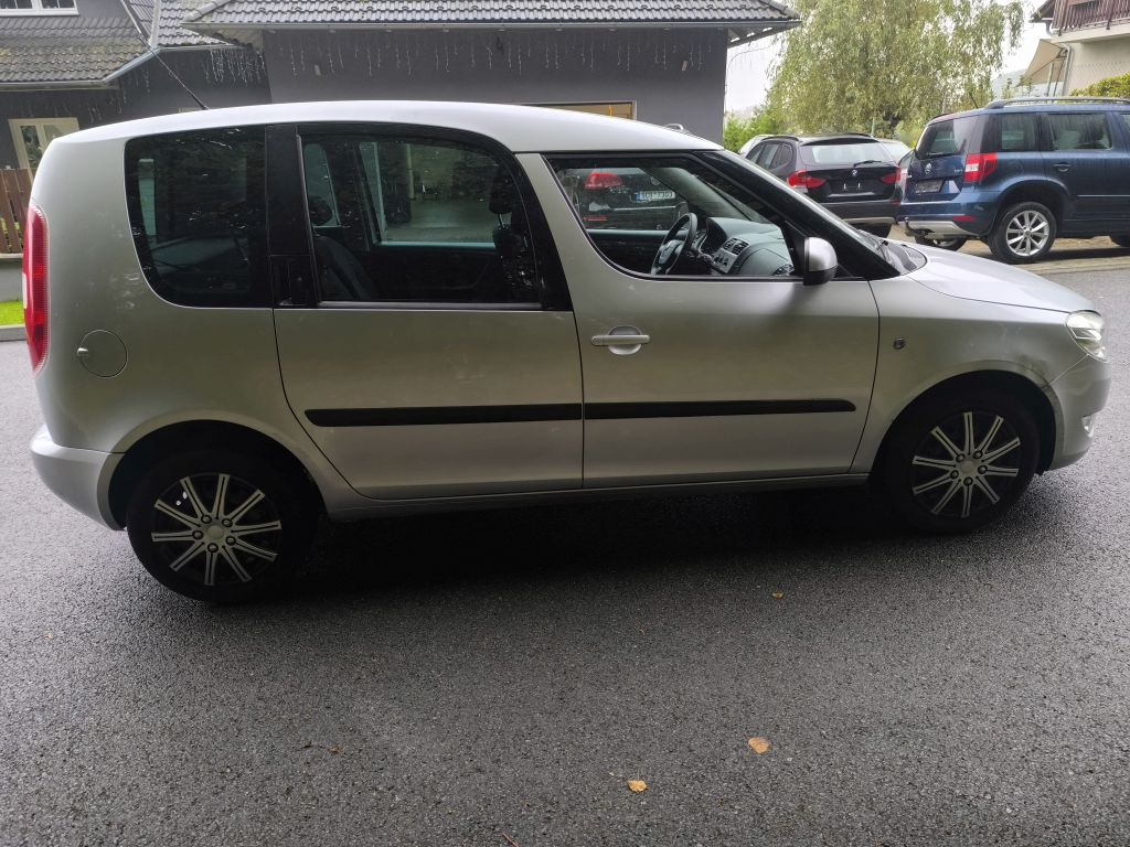 ŠKODA ROOMSTER 1,6TDi- STYLE - 7