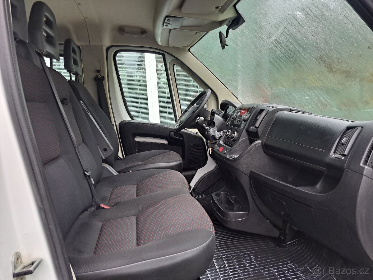 Citroen Jumper 2.2D,103kw,r.v.2021,dvoukabina,valník.,7-míst - 7
