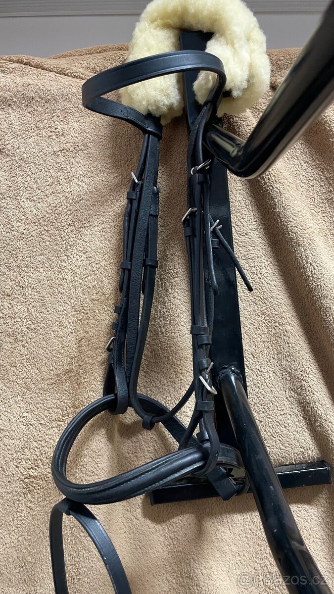 Uzdečka, ohlávka, šlachovky a další… - 7