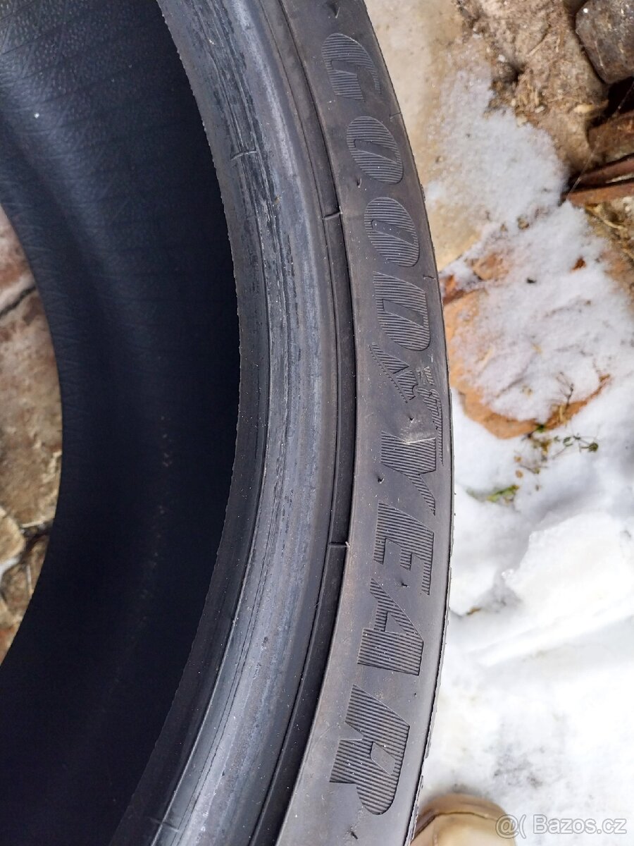 Pneumatika zimní Good Year - 7