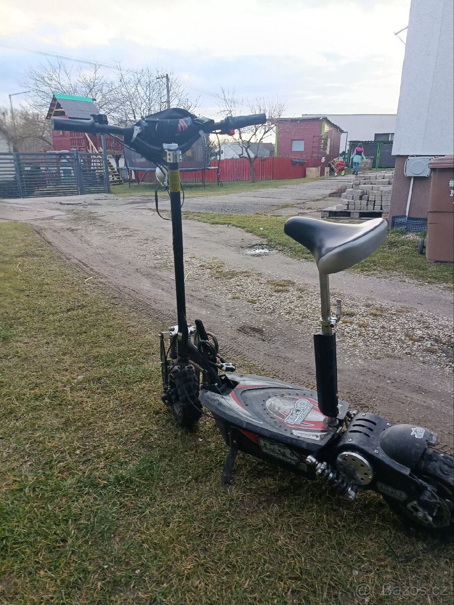 Elektrokoloběžka Nitro Scooters Cruiser 1900 - 7