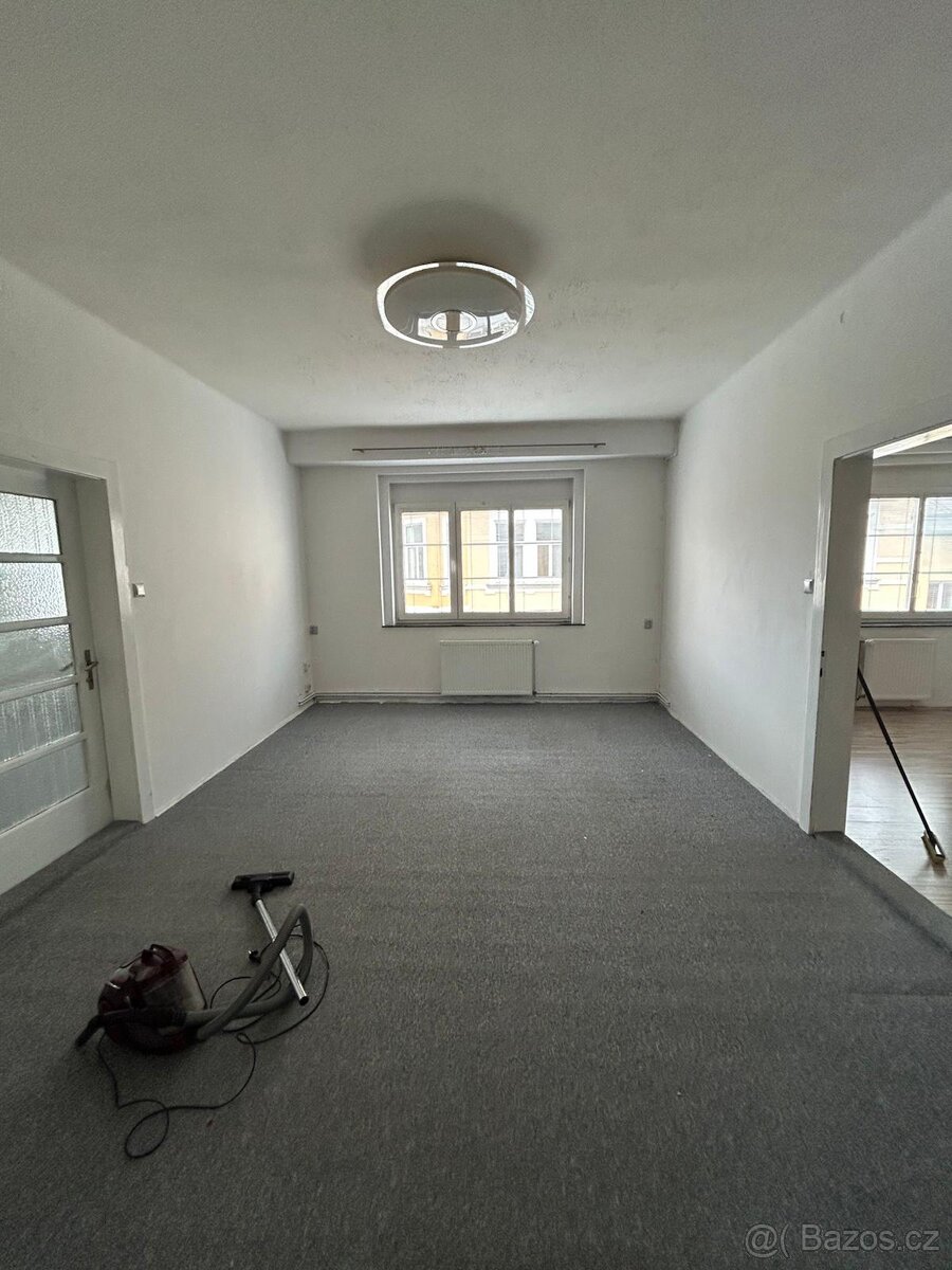 Pronájem bytu Kynšperk N/O 3+1 - 7