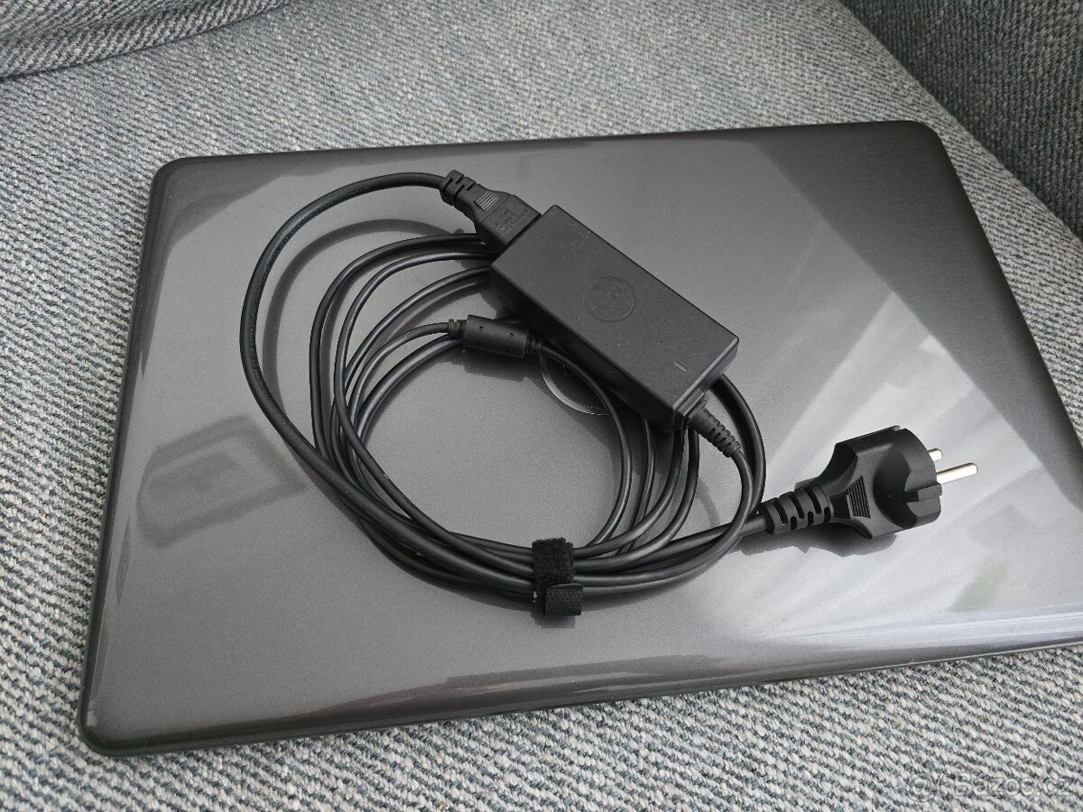 notebook Dell Inspiron 15, 5000 series - 7