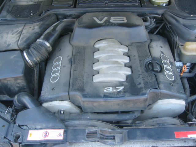 AUDI A8 D2 3.7 169kw + 191kw quattro tiptronic - díly - 7