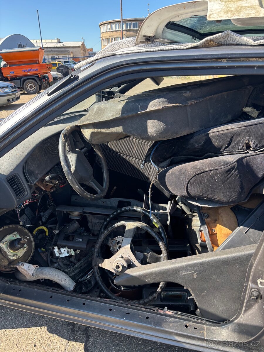 Toyota Corolla AE92 Gti - 7