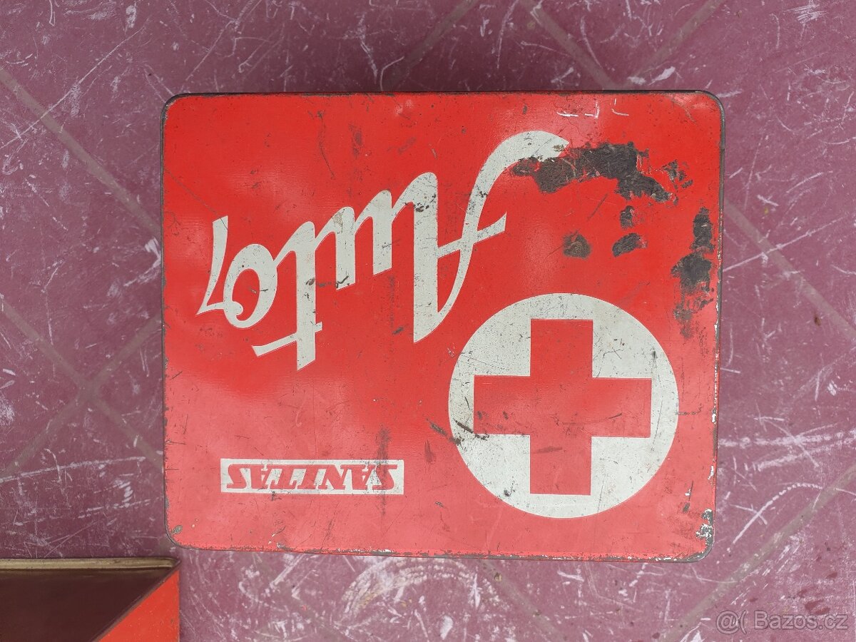 Prodám 2x plechové autolékarničky - 7