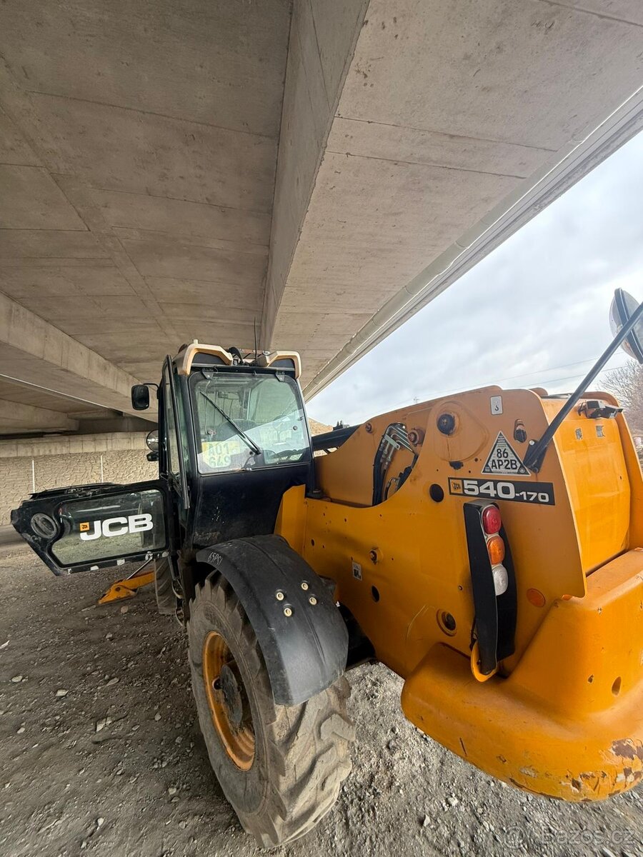 17 - ti metrový manipulátor JCB 540-170 rok 2016 - 7