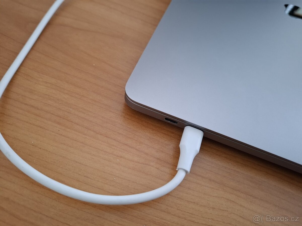 MacBook Pro 16 2019 i7 9.Gen 16GB 500 SSD - 7