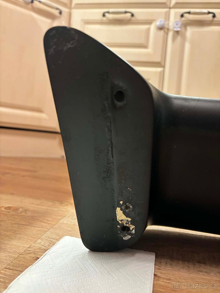 HARTGE originální křídlo na víko kufru BMW e30 - 7