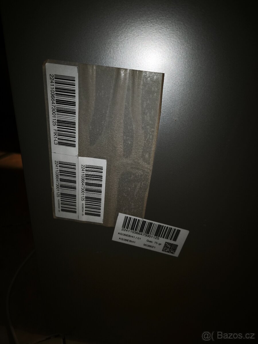 Lednička Siemens KG 39EBI41 - 7