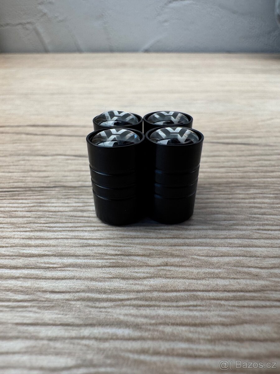 Čepičky na ventilky VW - 7