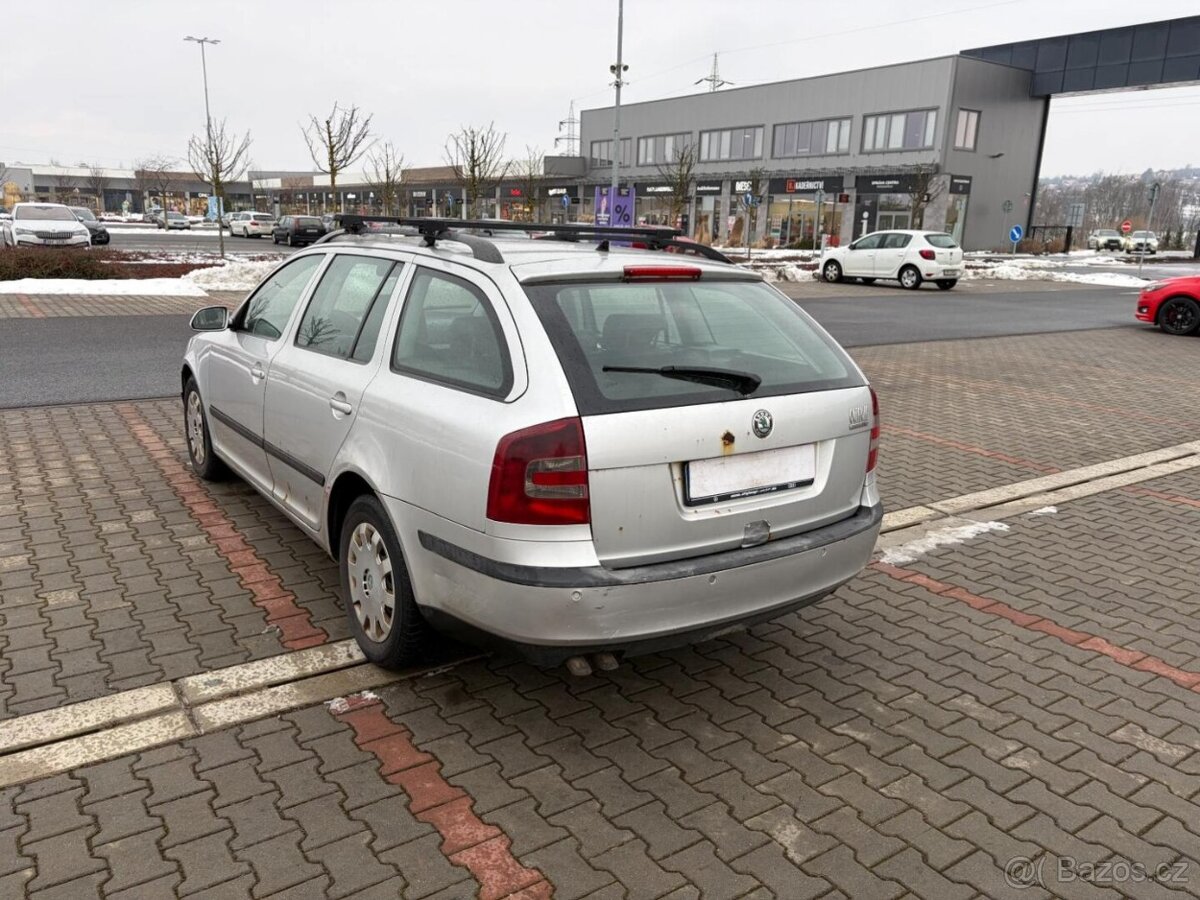 Škoda Octavia II 2.0 TDi 6 rychlostí - 7