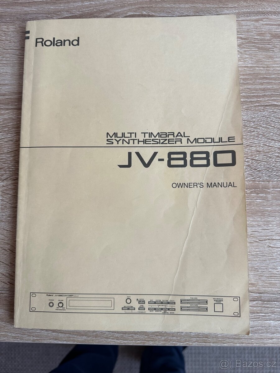 Roland JV 880 - 7