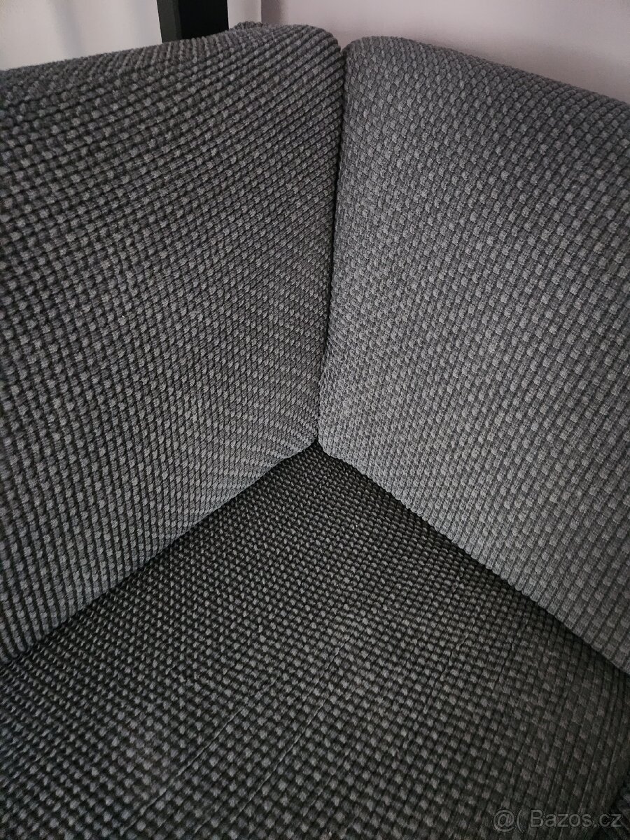 Sedacka ve tvaru U - 7