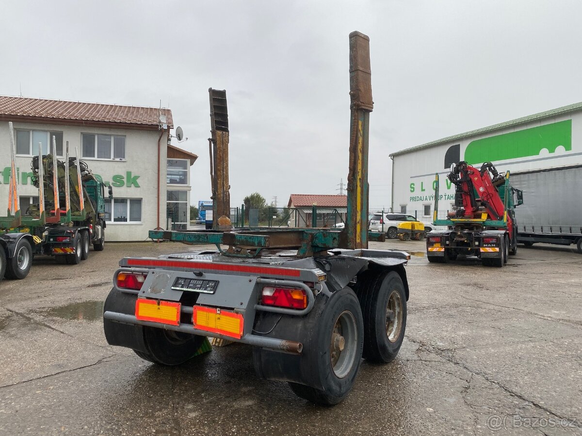 UMIKOV 2004 VIN 009 - 7