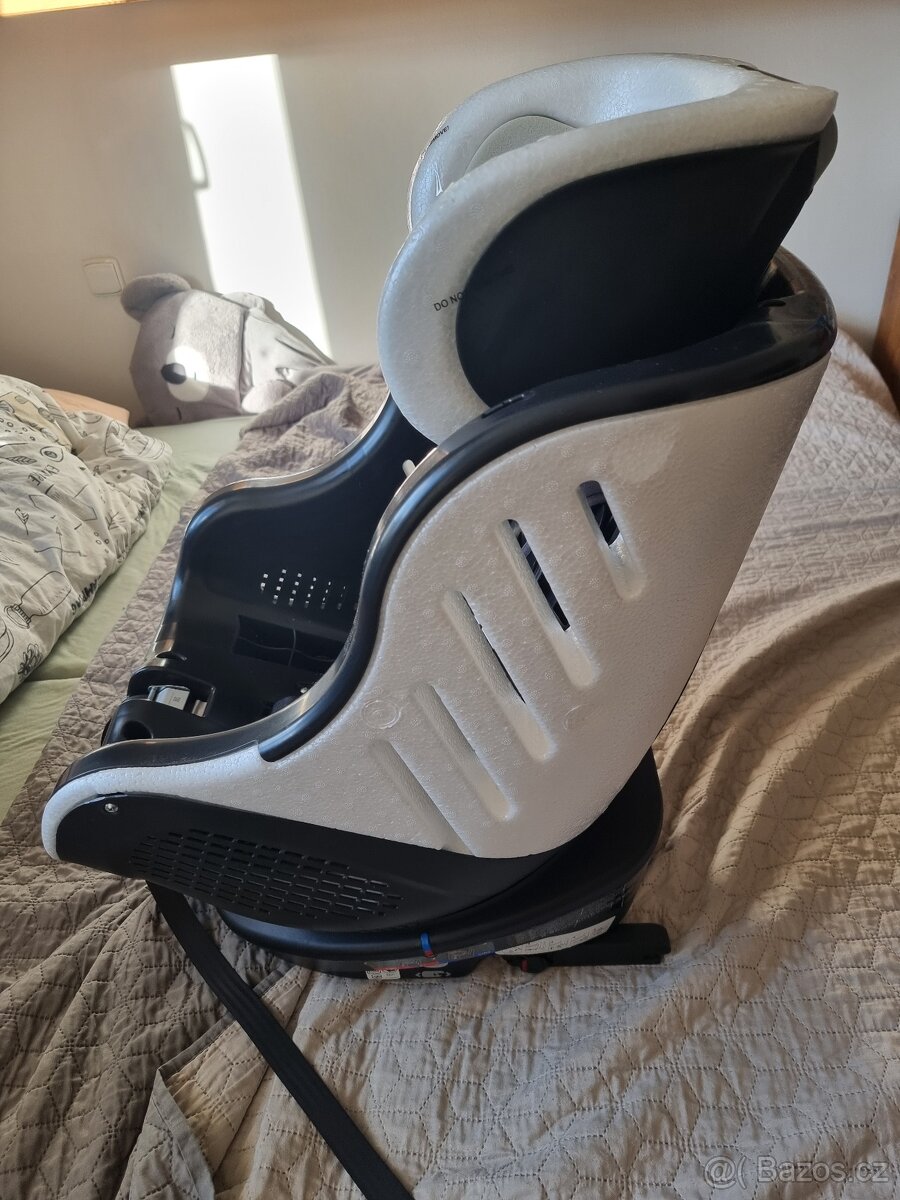 Otočná autosedačka Graco Tur2me - 7