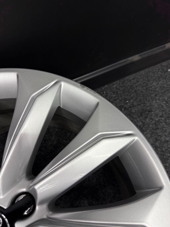 Alu Audi 5x112 18” - 7