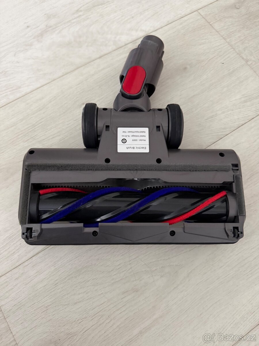 Tyčový a ruční vysavač Dyson V8 - 7