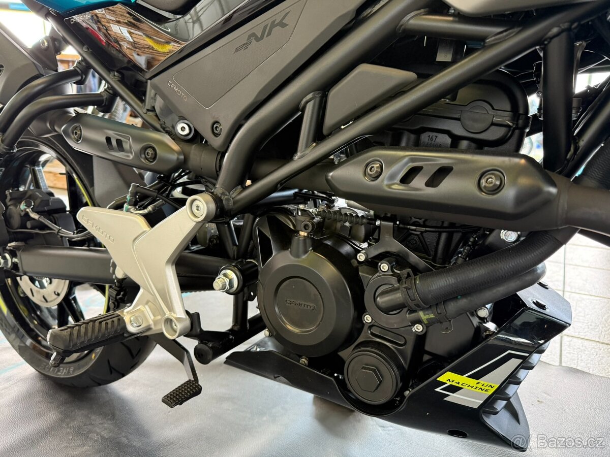 cfmoto 125 NK - modrá, černá skladem AKCE HELMA - 7