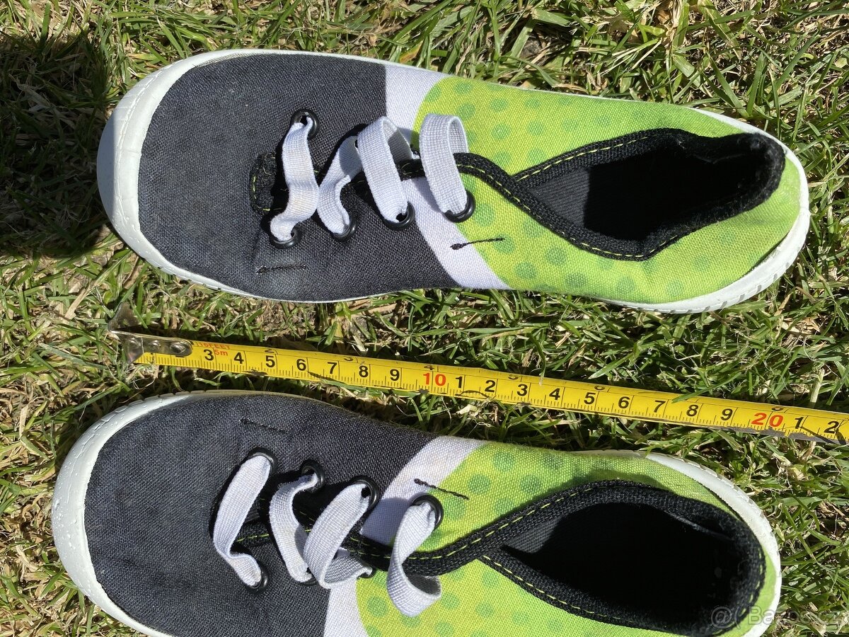 boty -vel.30 + ještě různé velikosti 28-29-31-32 - 7