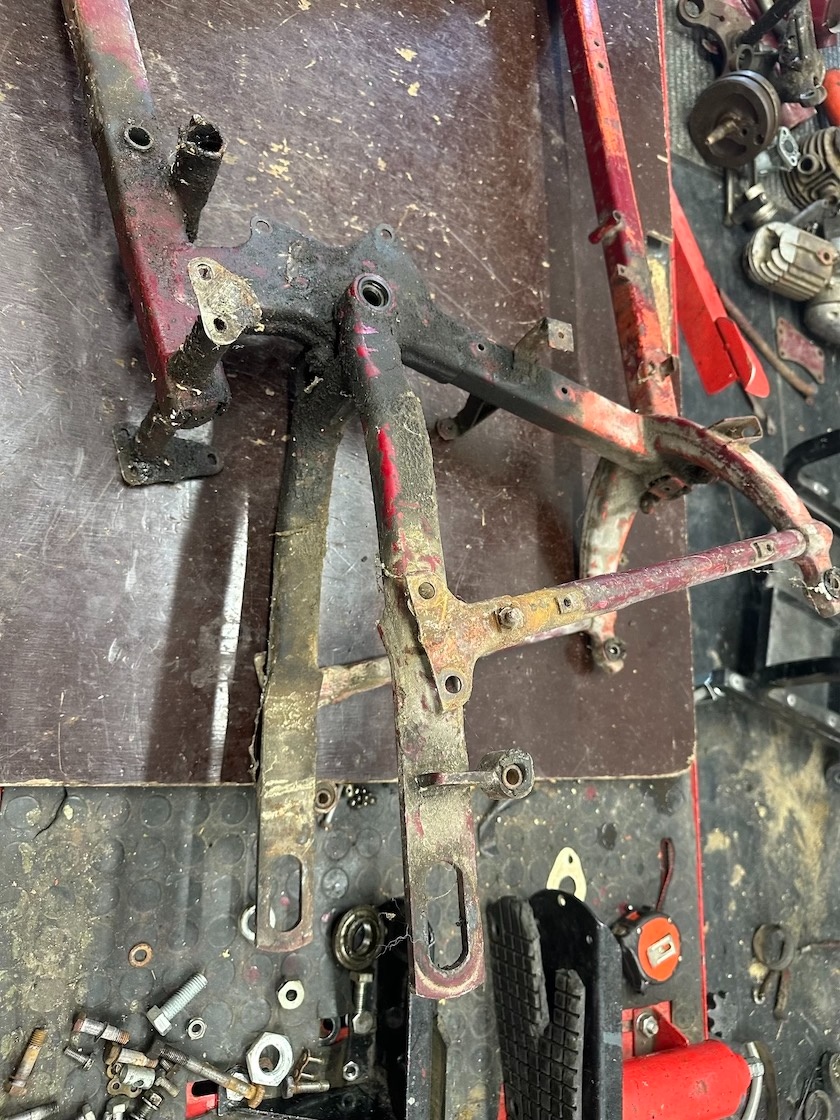 RÁM JAWA 250/353 350/354 kývačka OKO SAJDKA BEZ ČISLA - 7