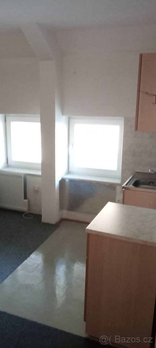 pronájem ubytko pro studenty a páry - 7