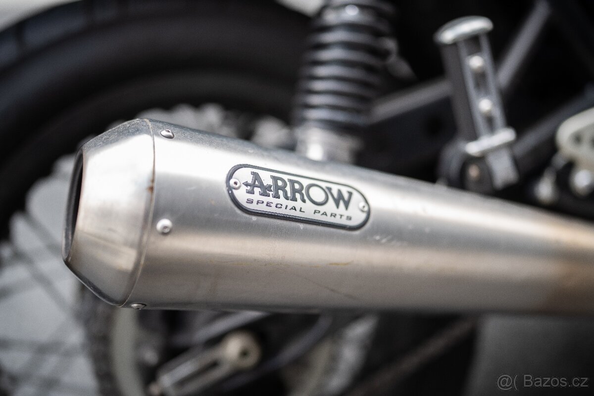 Triumph Thruxton 900 - 7