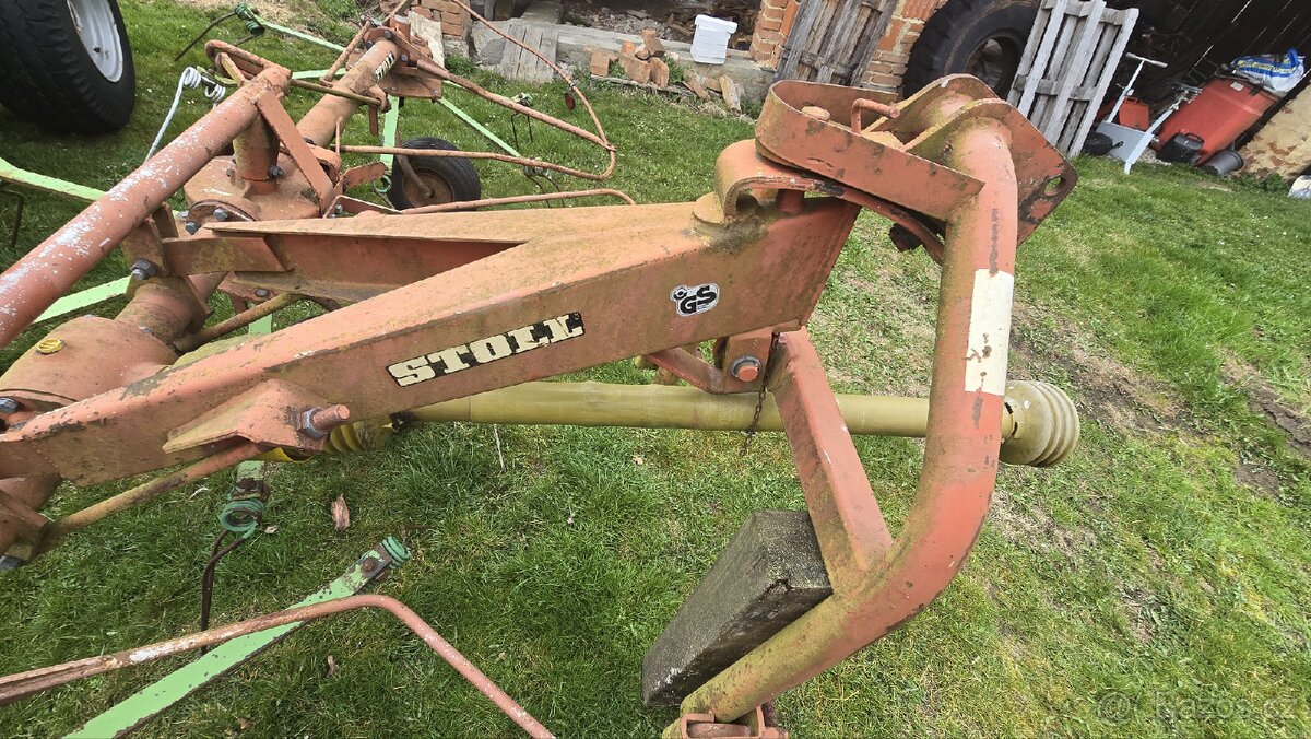 Obraceč sena Stoll 550 cm - 7