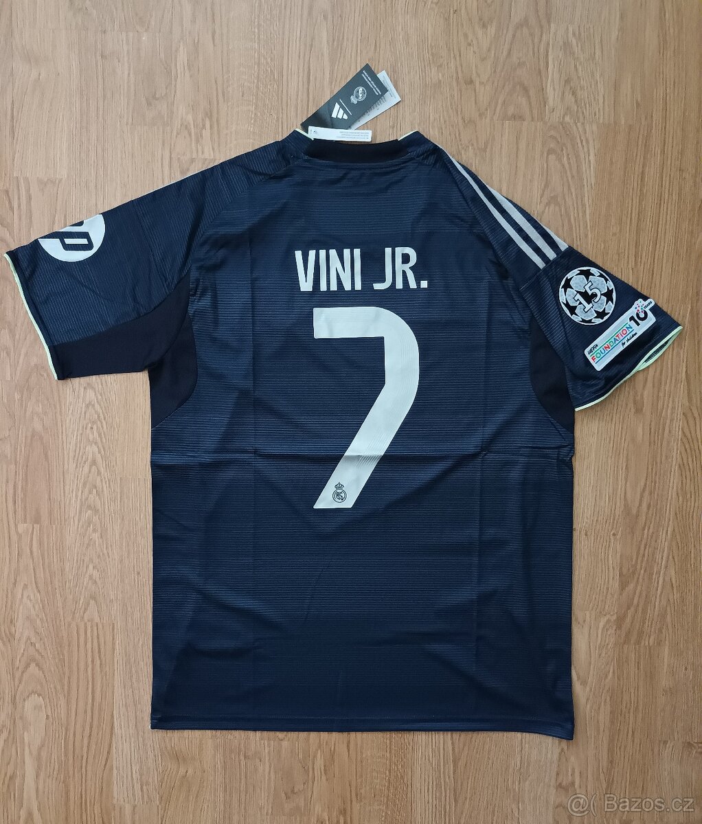 Real Madrid 25/26 Away - 7