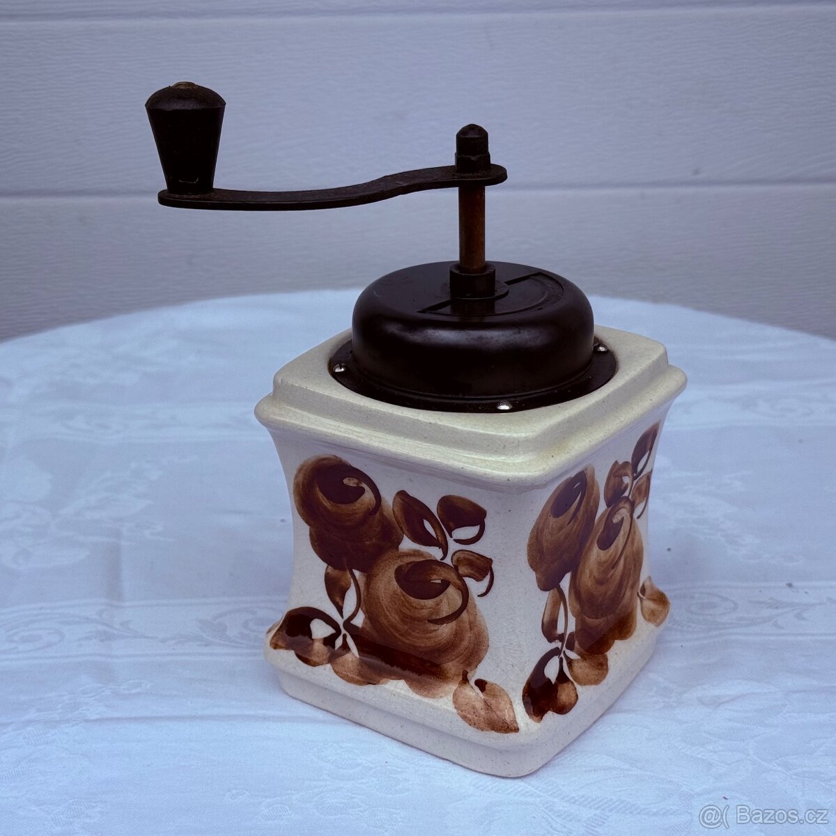 Zdobený keramický mlýnek na kávu - 7