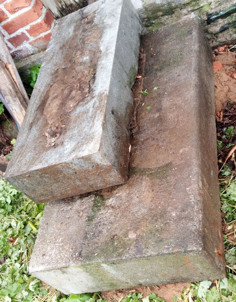 koš s popelníkem pravá žula mobiliář; kamenné desky náhrobní - 7