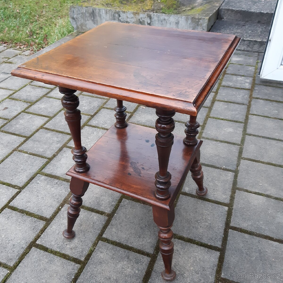 Prodám starožitný čajový stolek - 7