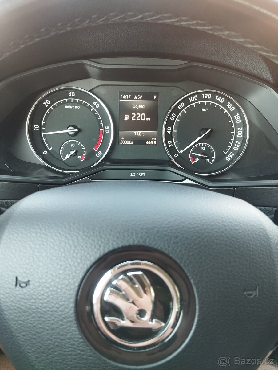 Škoda Superb 3 kombi 2.0 tdi 110kw - 7