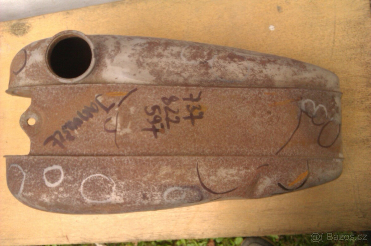 Nádrž Jawa Robot - 7