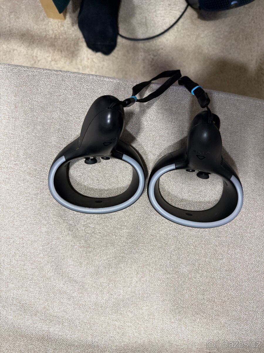 HTC Vive Cosmos Virtuální brýle k PC - 7