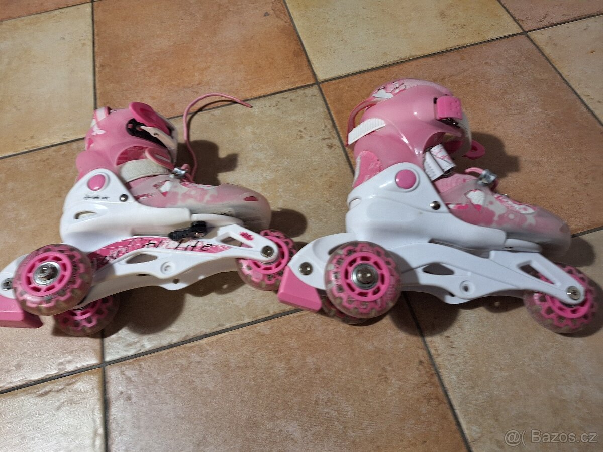 Dívčí brusle - 7