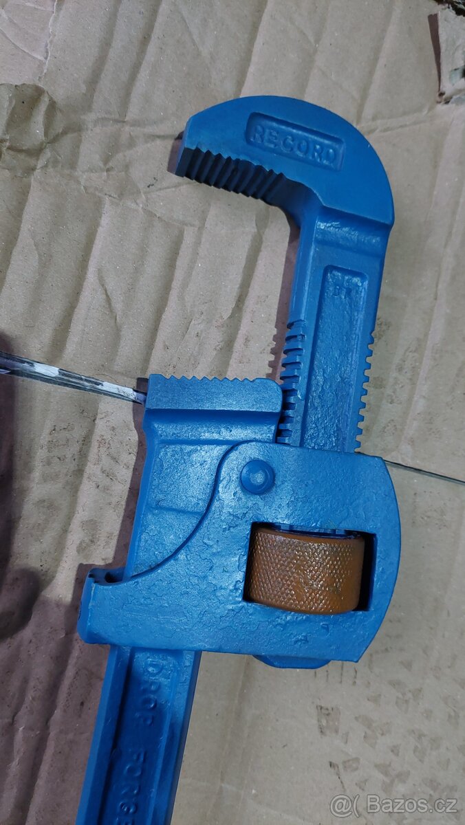 Velký hasák montážní klíč - 7