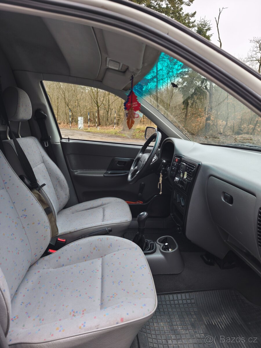 VW Caddy 1,9 SDI - 7