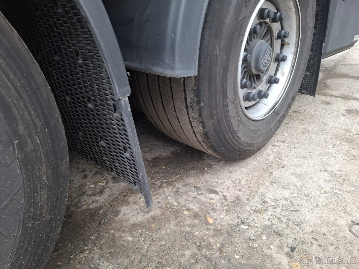 Návěs Schwarzmuller - 7