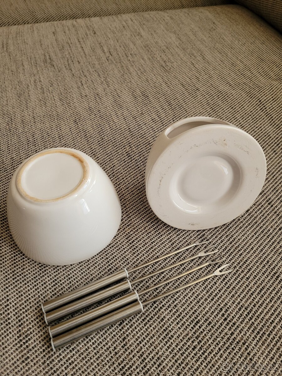 Keramická sada fondue s vidličkami zn. Akzo Nobel - 7