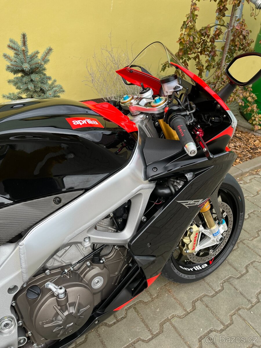 Aprilia RSV4 1000 FACTORY - 7