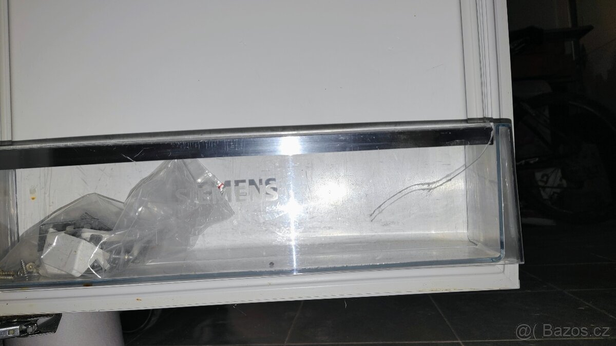 Vestavná lednice Siemens - 7