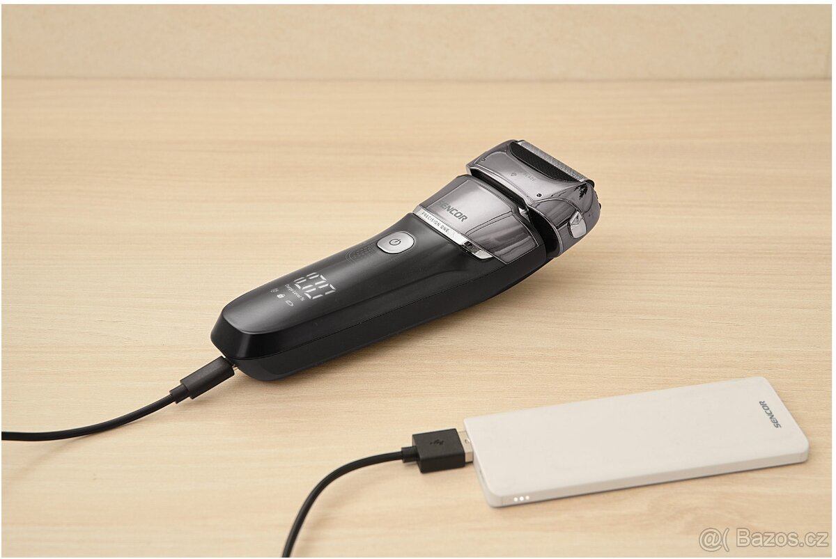 Planžetový holící strojek - 7