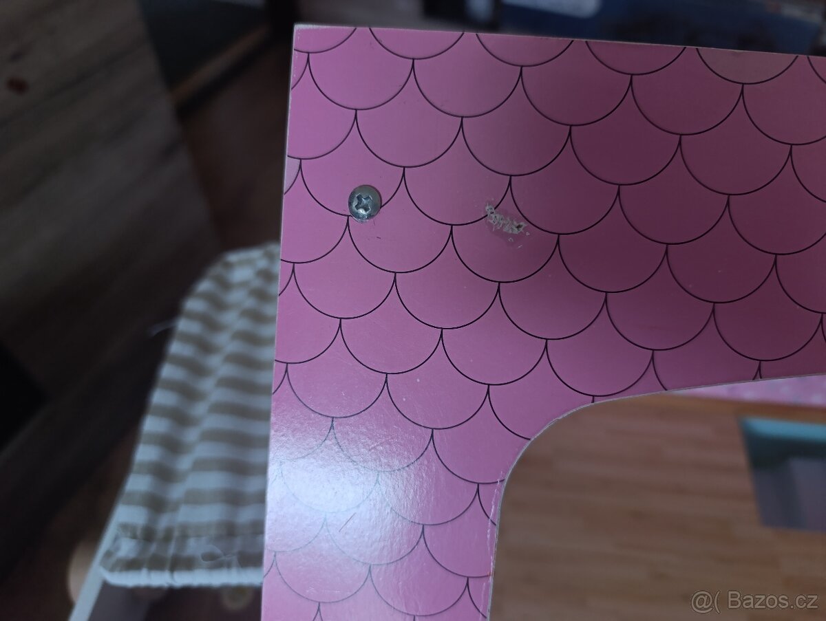 Domeček pro panenky s příslušenstvím - 7