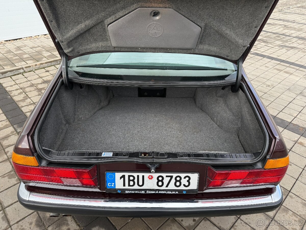 BMW E32 735i - 7