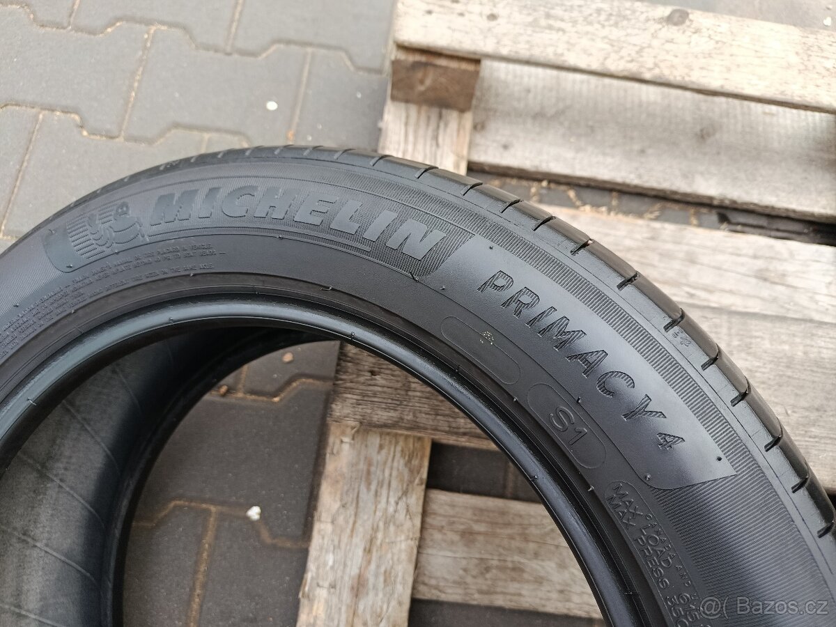 205/55/17 letní pneu michelin - 7