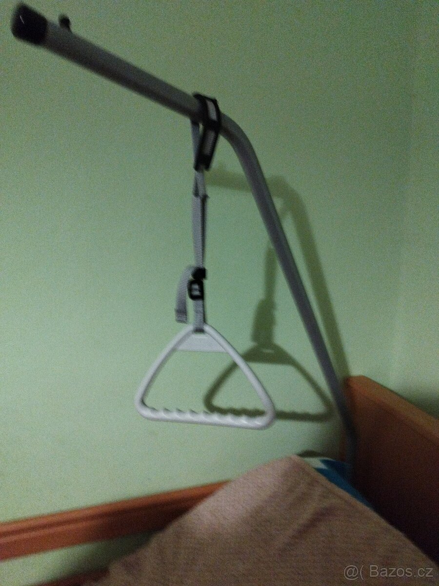 Prodám zánov. lux.poloh.elektic.postel ne jen pro seniory.. - 7